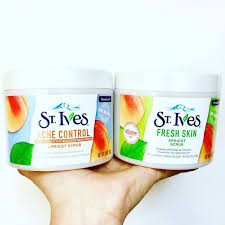 Tẩy tế bào chết St.Ives Apricot Scrub - Mẫu mới