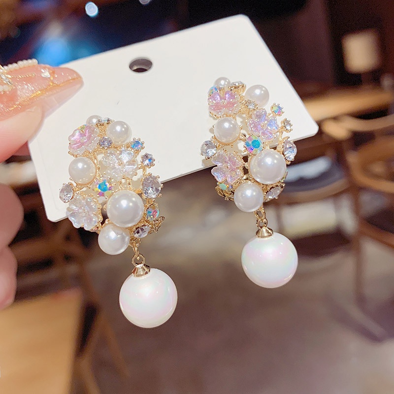 Khuyên tai mạ bạc 925 hình bông hoa đính ngọc trai giả phong cách sang trọng