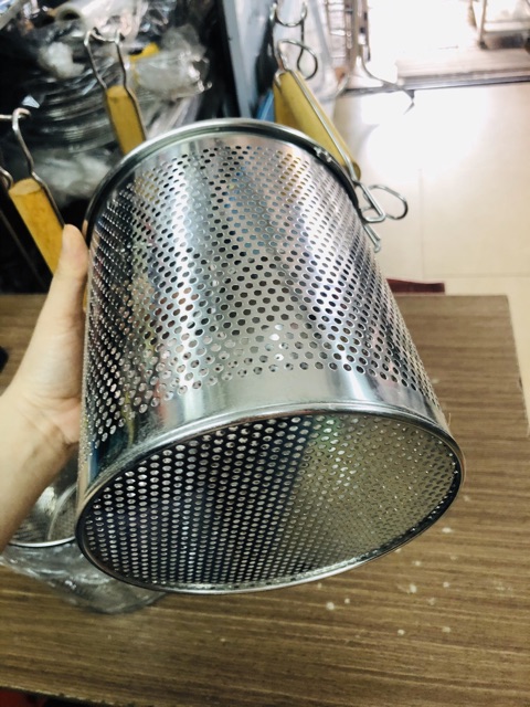 Vợt trụng xương( trụng hủ tiếu) inox đủ size