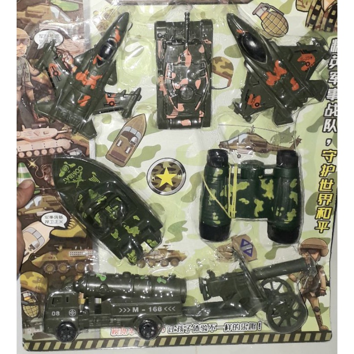 Sét 6 chiếc xe và máy bay công trình quân sự bằng nhựa 599_121