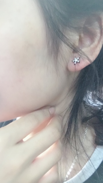 Hoa tai các kiểu