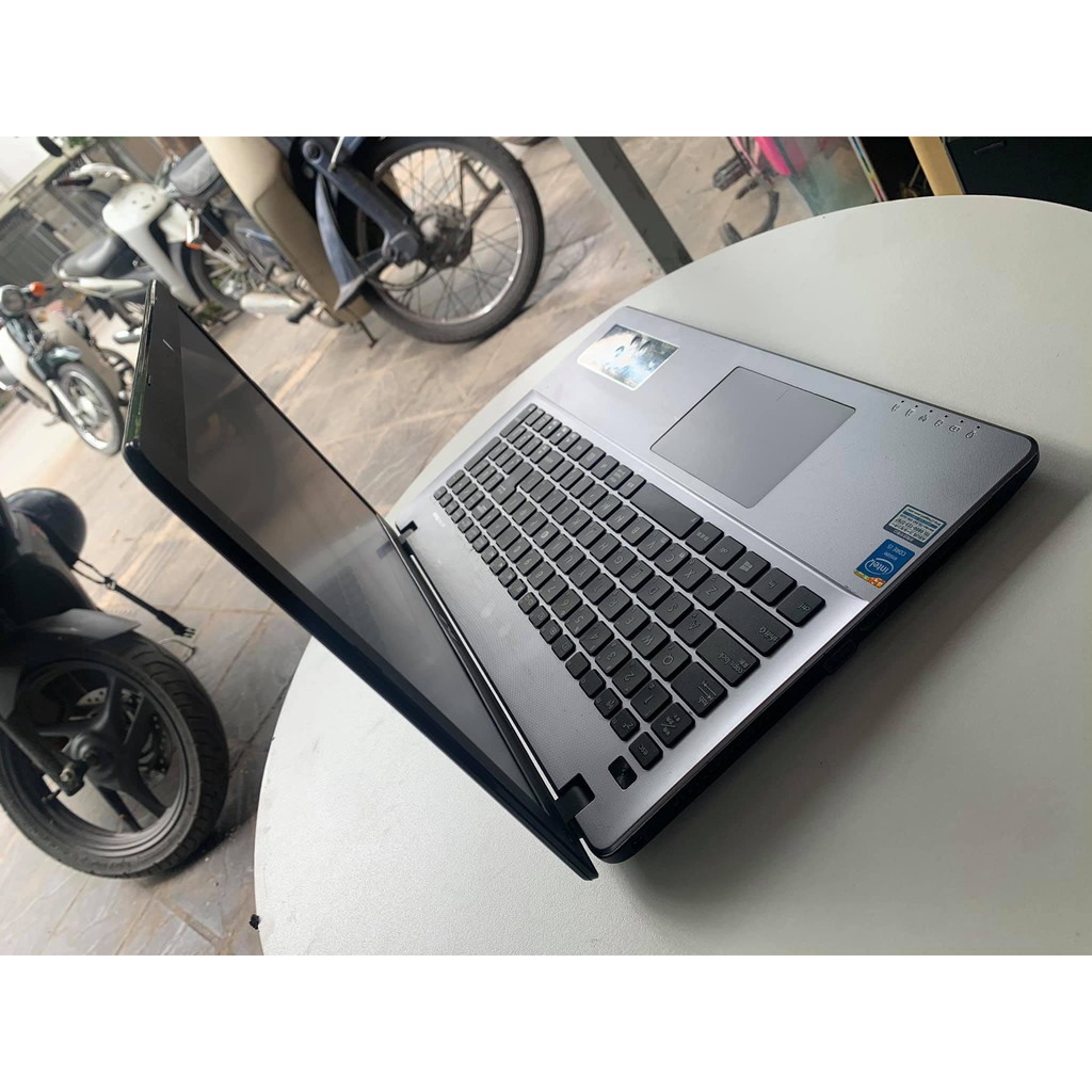 Laptop asus x550 core i5 4200u ram 8gb hdd 500gb màn 15,6 inh