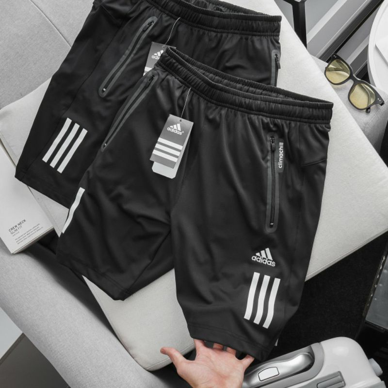 Short Co Giãn 4 Chiều Mịn Mát, 3 Túi Khoá