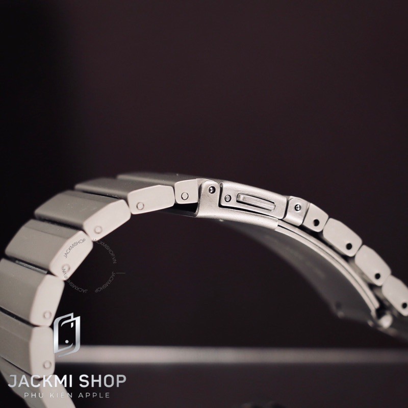 [HÀNG CHÍNH HÃNG] Dây thép UNIQ Strova Steel Link Bank cho Apple Watch size 42/44/45mm