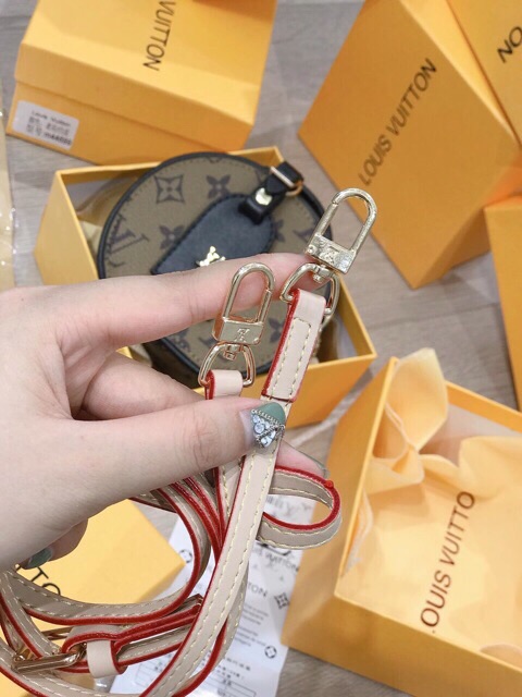 Túi hoa nâu mini đeo chéo