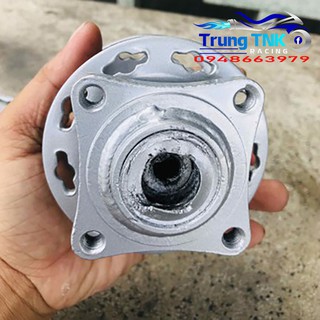 Đùm trước yass.