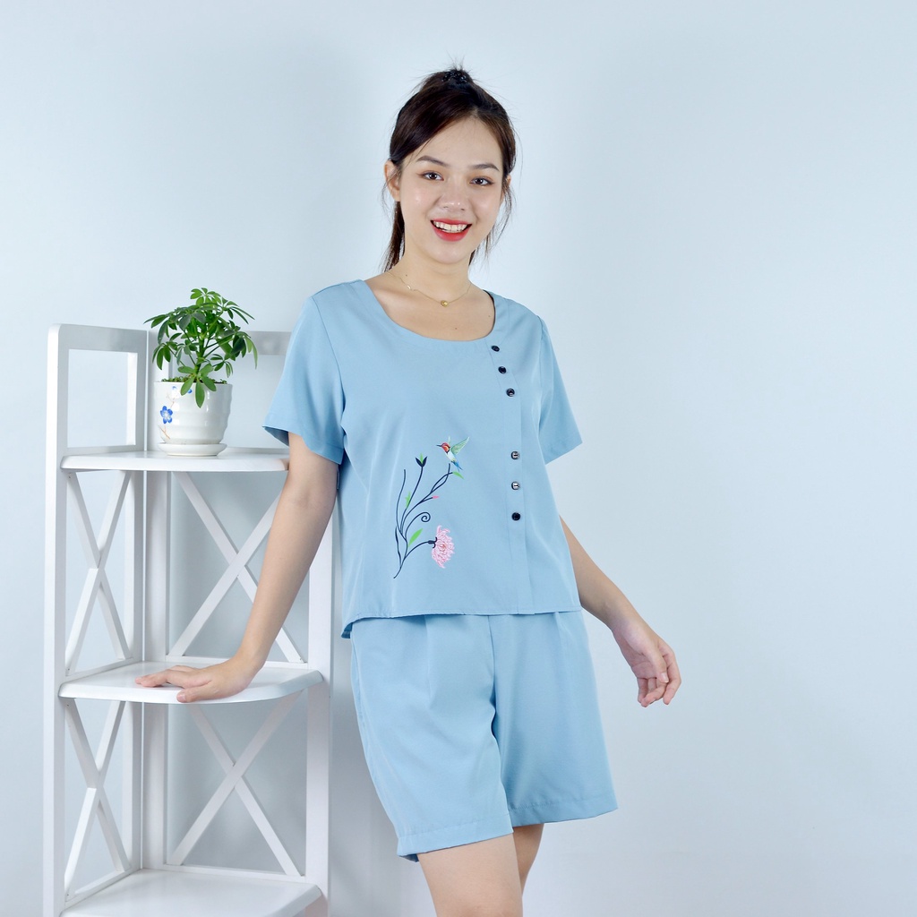 Bộ đồ nữ MÀU XÁM XANH IN HOA THÚ ĐIỂM NHẤN HÀNG NÚT   - vải lụa cao cấp - Cực Kì Sang Chảnh - Qúy phái