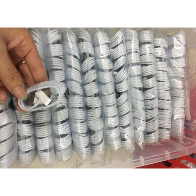 dây sạc iphone 4 xịn
