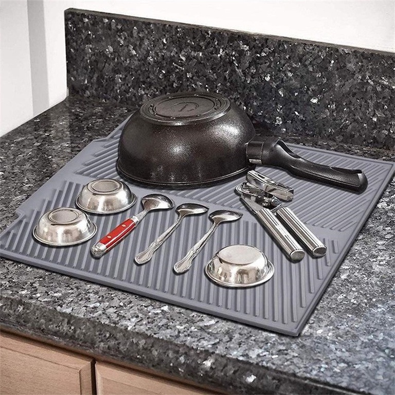 1 Thảm Silicone Phơi Khô Chén Dĩa Ráo Nước Hình Chữ Nhật Chống Trượt Cách Nhiệt