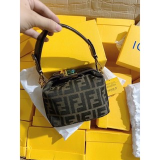 Túi FeDy quai xách chữ fullbox