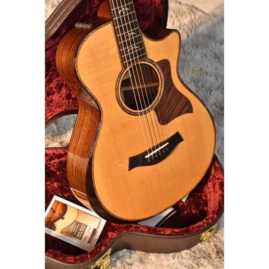 miếng dán chống xước guitar cao cấp- nhựa vân gỗ ( miếng dán chống xước style taylor guitar) _ pickguard taylor guitar