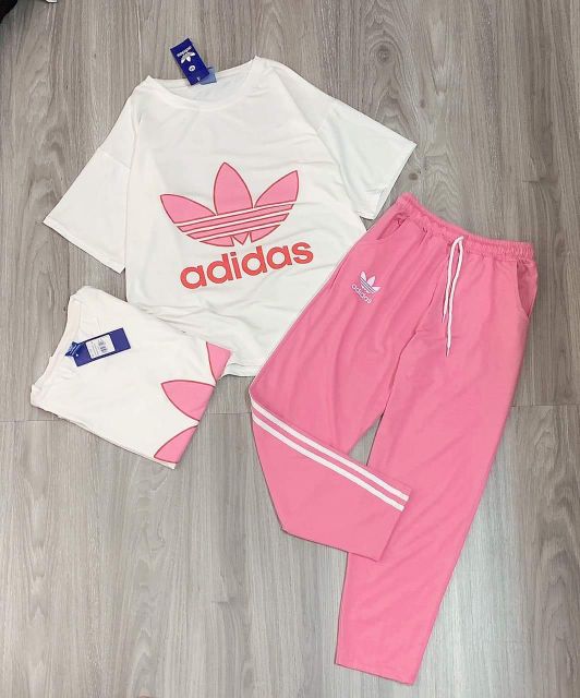 Bộ thể thao Adidas