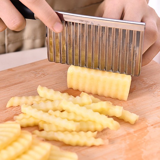 Dao thái lượn sóng cho bé ăn dặm blw