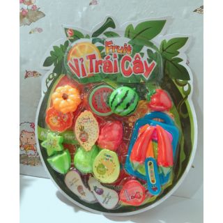 Vỹ cắt trái cây an toàn cho bé.