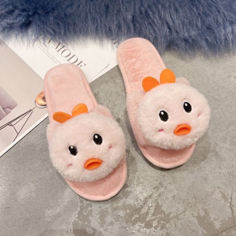 Dép lông mang trong nhà