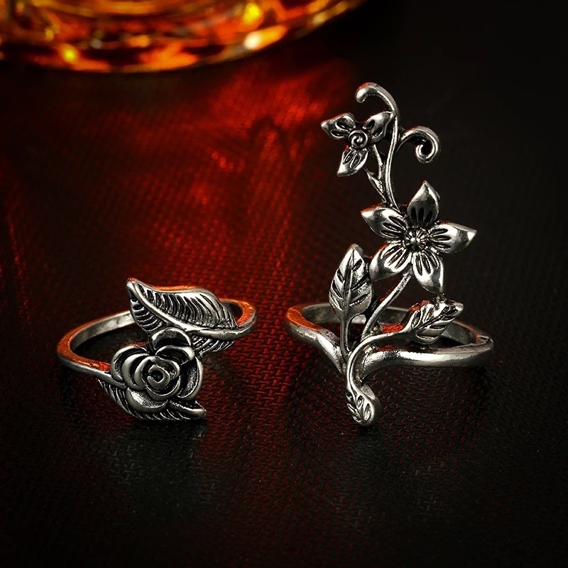 Set 4 Nhẫn Đeo Khớp Ngón Tay Bằng Hợp Kim Bạc Nhiều Màu Sắc Phong Cách Cổ Điển