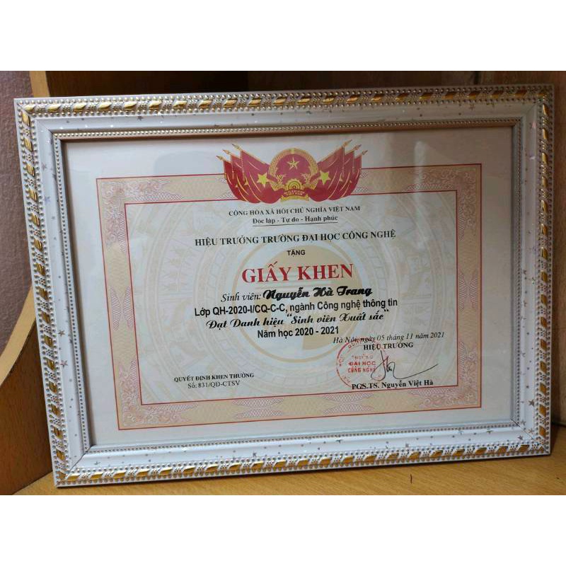 Khung ảnh ,khung bằng khen trang trí đẹp viền trắng, viền vàng 21x30 cm