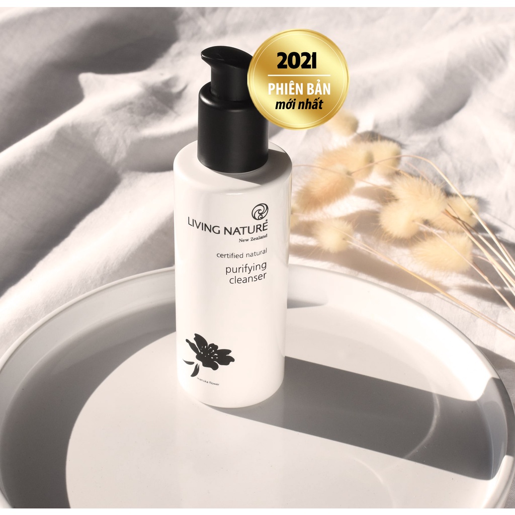 [Official Store] Sữa rửa mặt thanh lọc, ngừa mụn Living Nature Purifying Cleanser 120ml | BigBuy360 - bigbuy360.vn