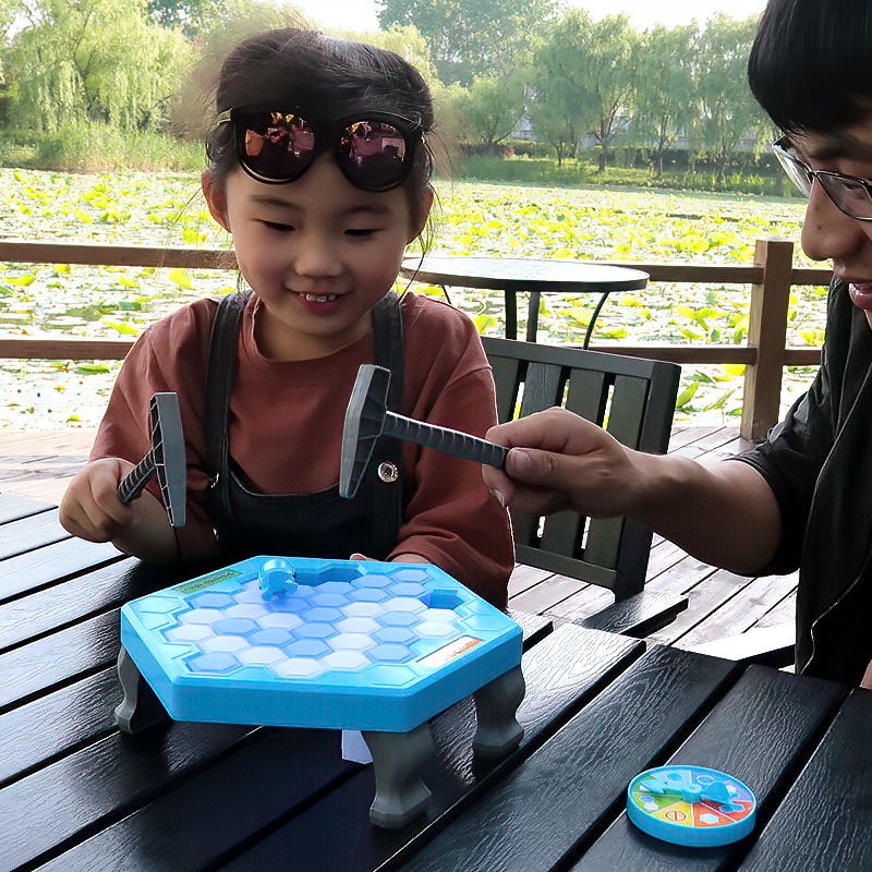 Bộ Đồ Chơi Đập Băng Bẫy Chim Cánh Cụt Vui Nhộn Cho Gia Đình