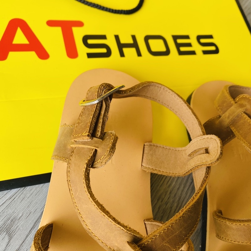Dép Sandal Unisex Cao Cấp Da Bò Thật Sandal Xỏ Ngón Nam Nữ Trẻ Trung Đế Caosu Chống Nước Atshoes XDSGNAU22