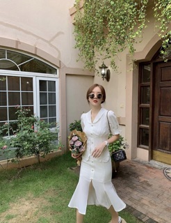 Đầm dự tiệc trắng cổ sen đuôi cá