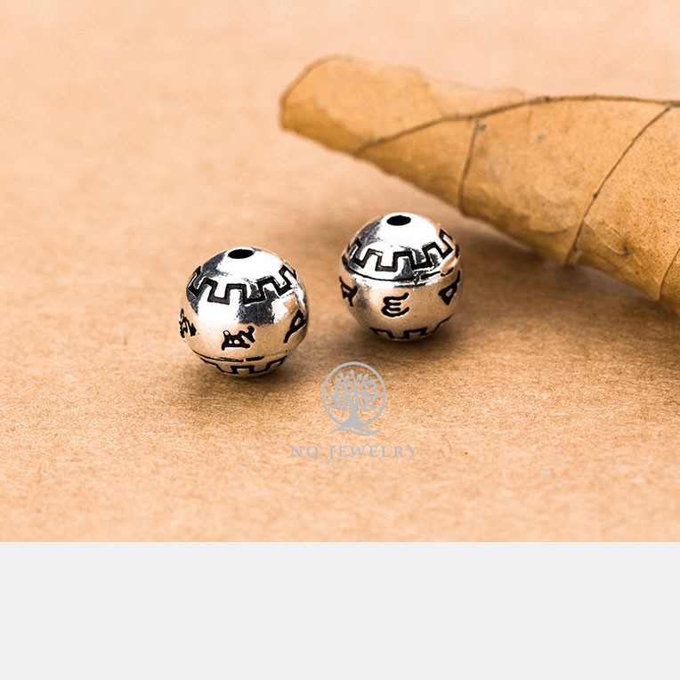 Charm xỏ ngang họa tiết chú lục tự - Charm xỏ ngang lục tự NQ Jewelry