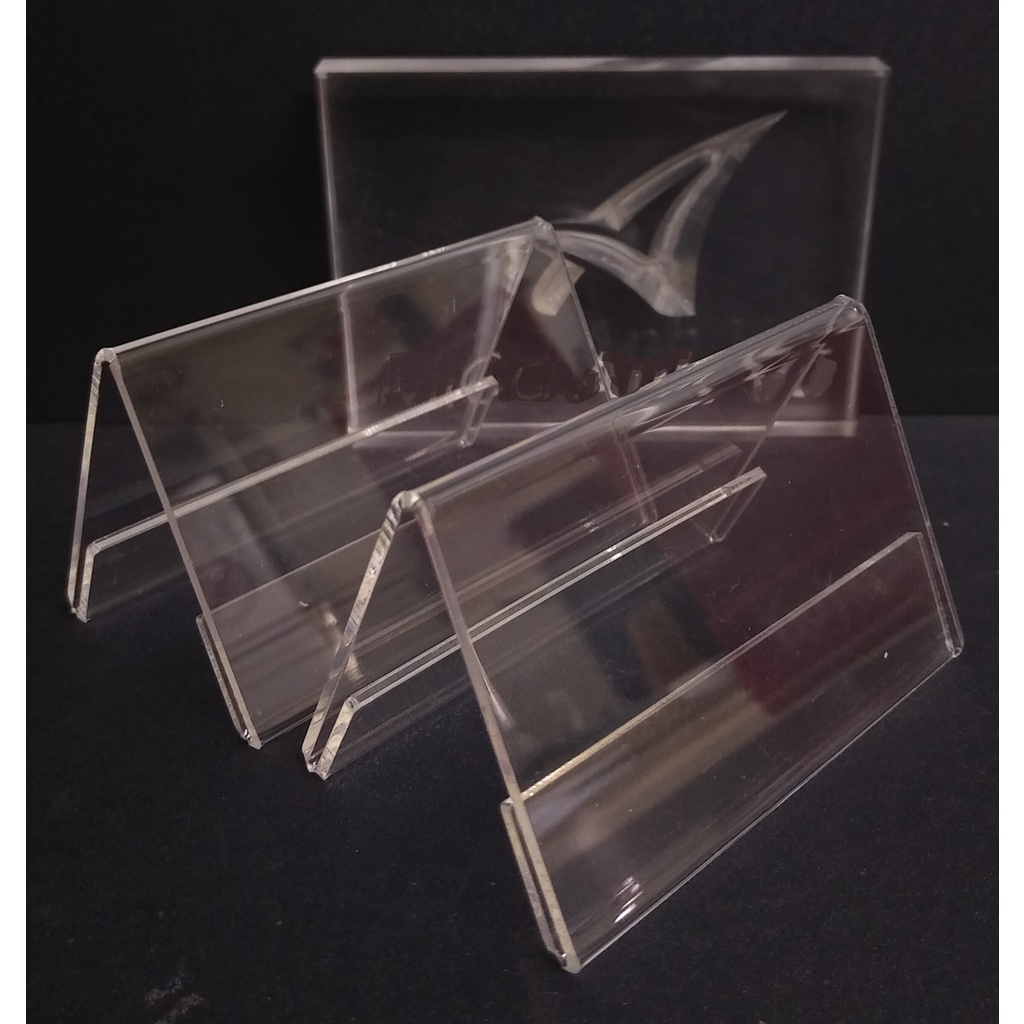 ❤️Kệ Mica chữ A 2 mặt - Biển tên chức danh Mica Đài Loan dầy 2mm - Bảng giá sản phẩm - Biển tam giác để bàn