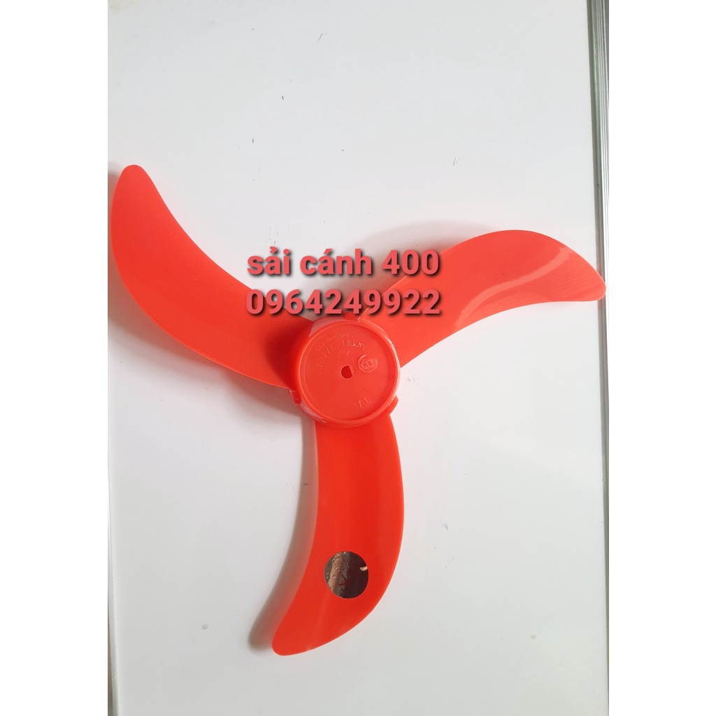 CÁNH QUẠT 3 CÁNH CAO CẤP 3 LÁ Đường kính 300mm,400mm, 450mm dùng cho các loai quạt có kích thước bình thường