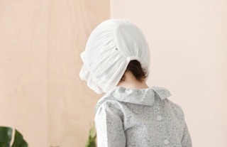 Mũ kiểu cô gái hà lan cho bé