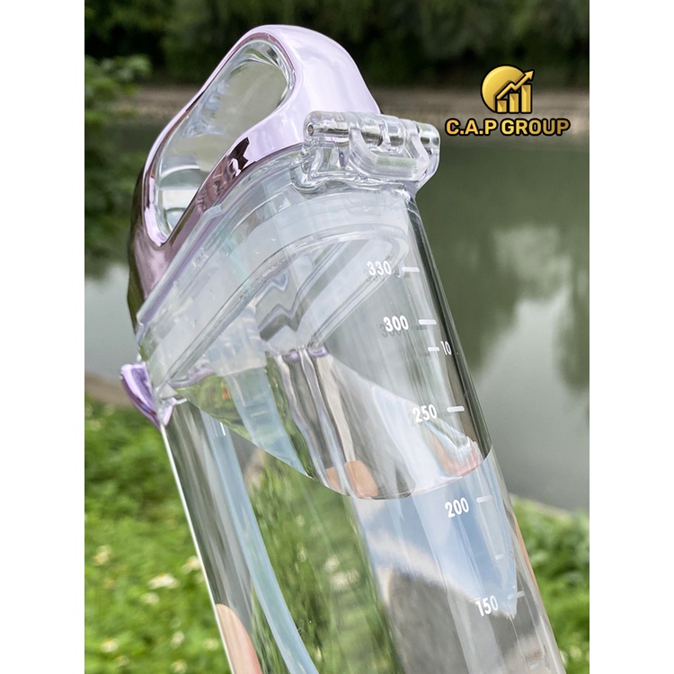 Bình đựng nước uống cho bé gái đi học hình Elsa cute có ống hút dây đeo cho trẻ em - 380ml - 2III1