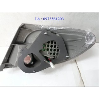 Đèn hậu Altis 2002-2007 miếng ngoài, có Led