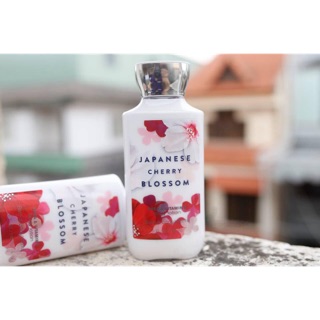 Sữa Dưỡng Thể Bath & Body Works Japanese Cherry Blossom Body Lotion