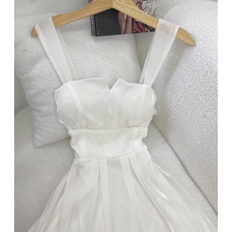 ĐẦM MIDI 2S TRẮNG BO EO sp000031