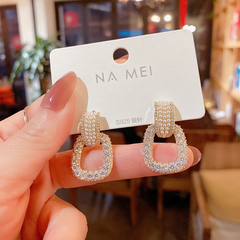 Bông Tai Đính Kim Cương Và Ngọc Trai Giả Cao Cấp Phong Cách Thời Trang Mới 2022