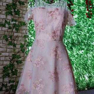 ĐẦM THIẾT KẾ CAO CẤP DÁNG XOÈ