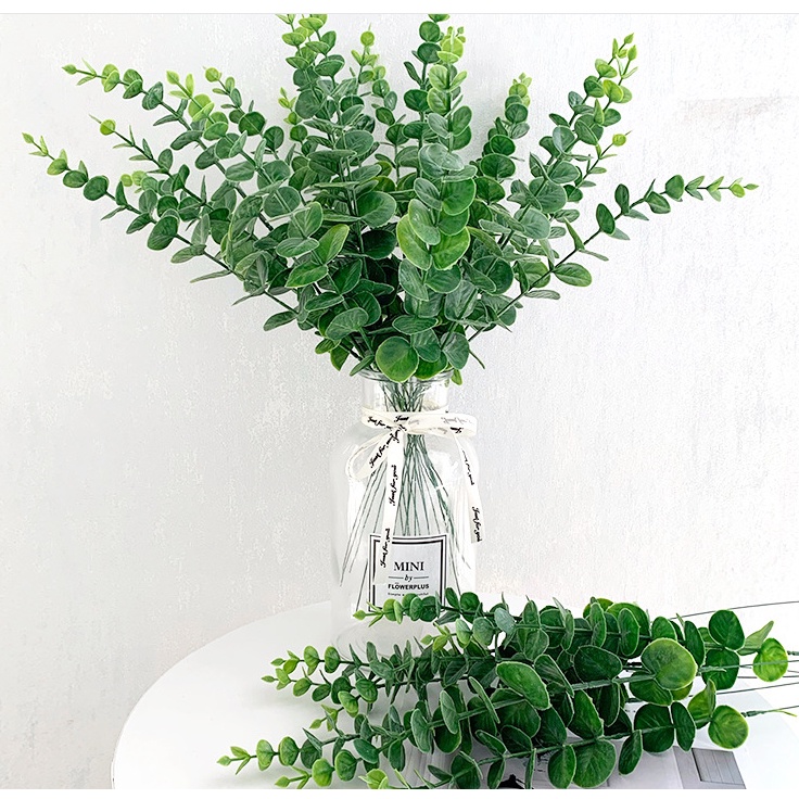 Cành lá giả trang trí - Lá dừa, Monstera, Bạch đàn chụp mẫu sản phẩm đẹp