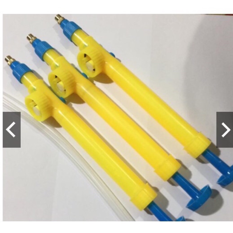 ĐẦU XỊT PHUN TƯỚI CÂY GẮN CHAI NƯỚC nhập khẩu