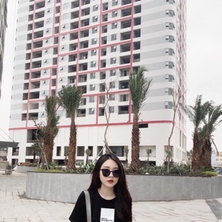 Kính về nhé khách, mua luôn giúp tớ đi ạ, hàng về tớ báo trả hàng là có hàng khách nhé, mua luôn và ngay đi ạ, hàng về ạ