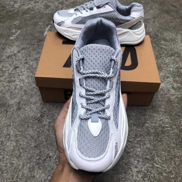 𝐒𝐀𝐋𝐄 salle 9.9 [TẶNG HỘP+LỌ TẨY] GIÀY YEEZY 700 PHẢN QUANG Xịn Nhất : . ! new ⁹ * : :