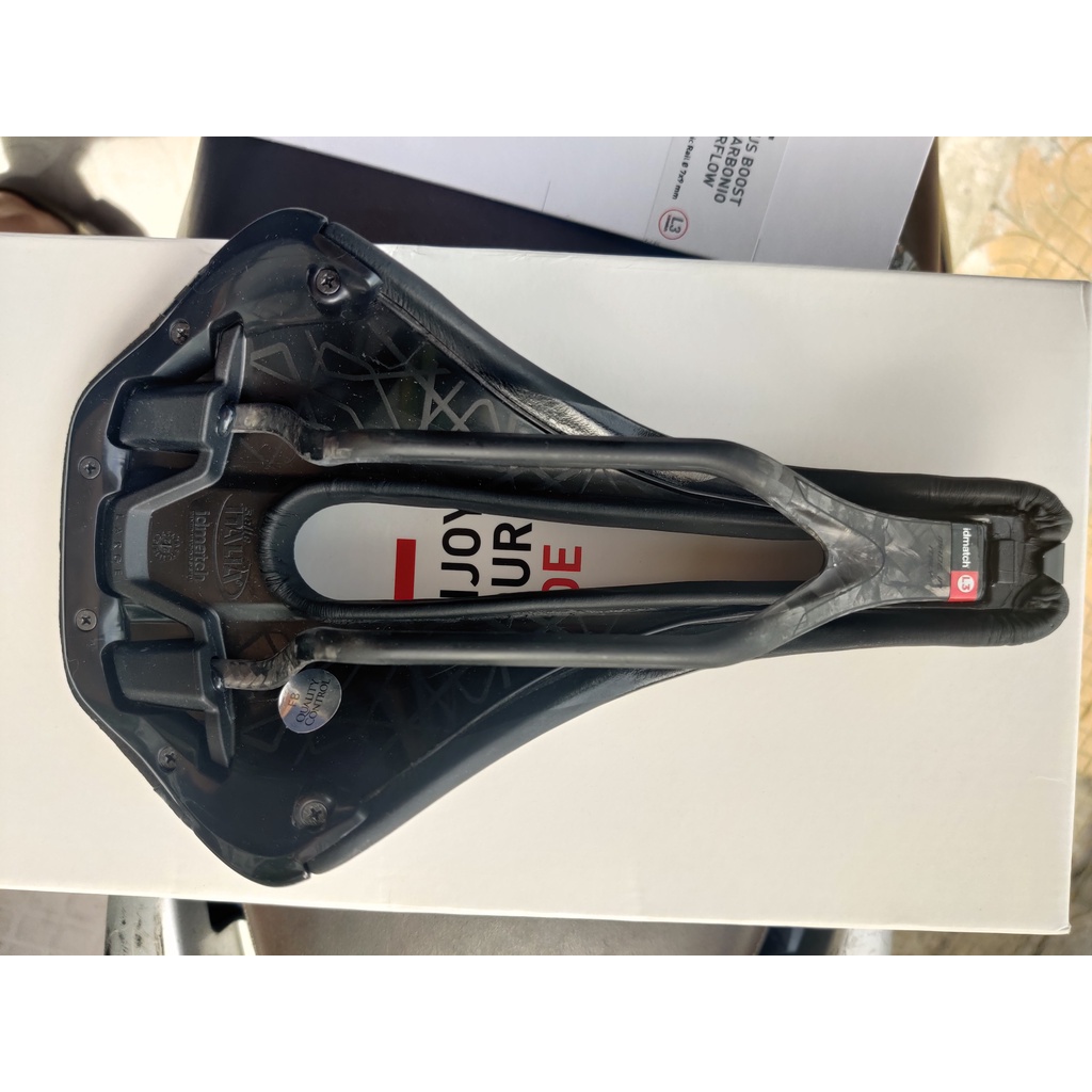 Yên xe đạp carbon Selle Italia Nuvous Boost L3 Italy chính hãng