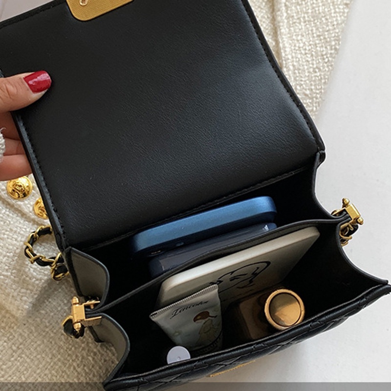 Túi đeo vai IELGY màu đen phối dây xích đính đá thời trang sang trọng cho nữ