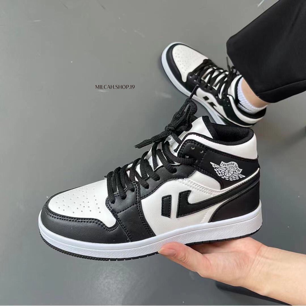Giày Jordan cổ cao, giày thể thao màu sắc trắng đen dễ phối đồ phù hợp cho cả nam và nữ | BigBuy360 - bigbuy360.vn