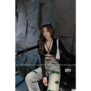 Áo len tăm xoắn ngực