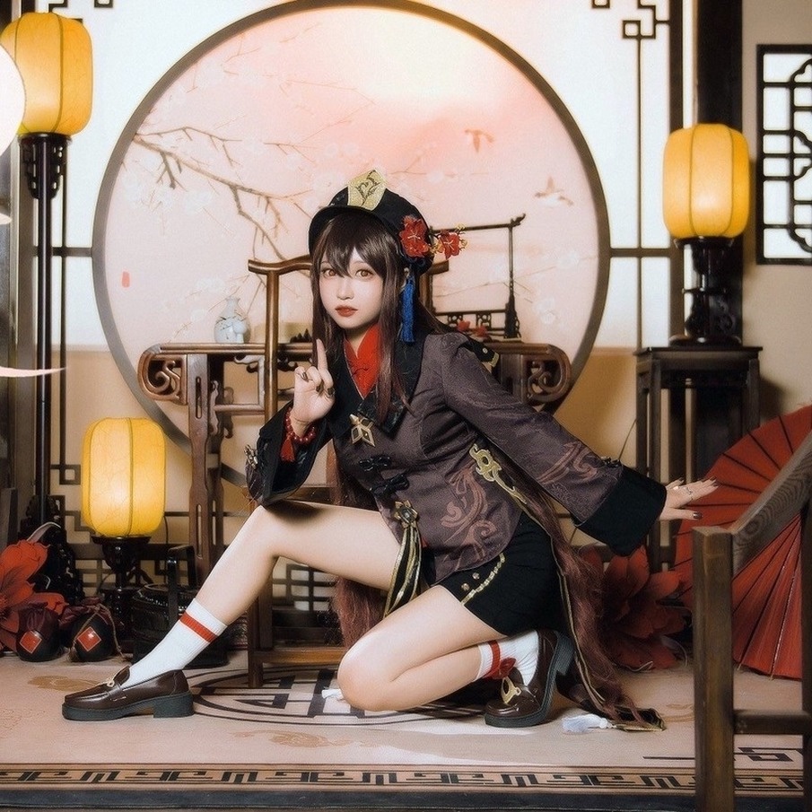 Bộ trang phục hóa trang nhân vật hutao trong phim hoạt hình genshin impact kèm theo tóc giả