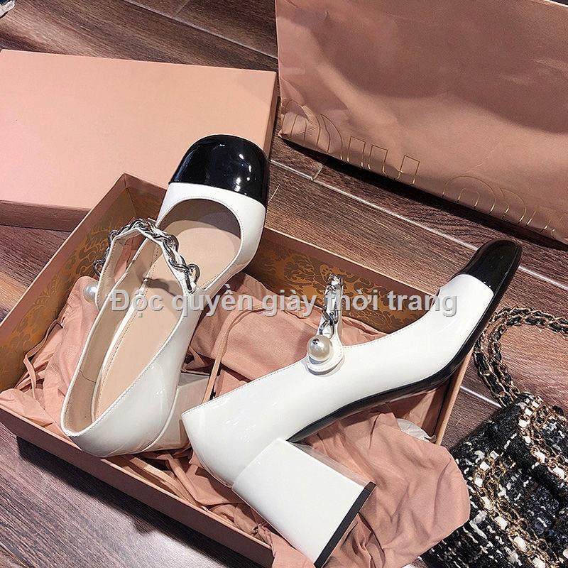 ☫✆KMQe ✟﹊✲Pháp retro Mary Jane giày nữ mùa hè phong cách mới mũi vuông ngón chân vuông hoang dã giày cao gót dày gót đơn