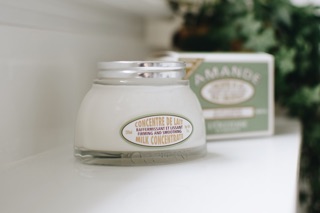 MINI KOOL 🧖🏻‍♀️ Dưỡng thể L’occitane BODY HẠNH NHÂNi