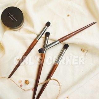 Cọ Blend Mắt Lớn Makeup Forever 236