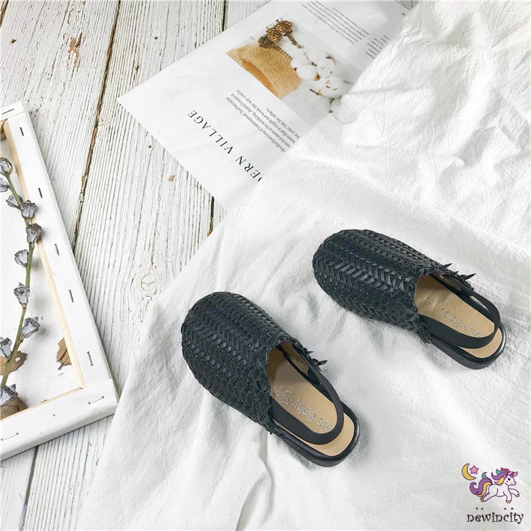 Xăng đan Kiểu Hàn Quốc Xinh Xắn Cho Bé Gái