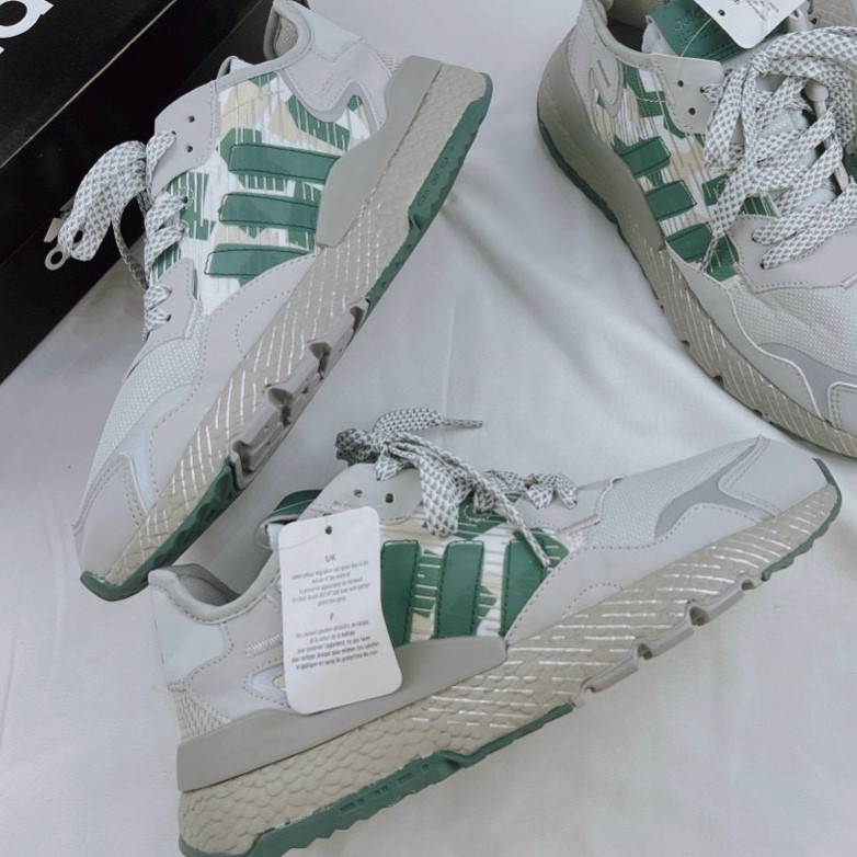 Giày Thể Thao Quỳnh Như Adidas NITE JOGGER