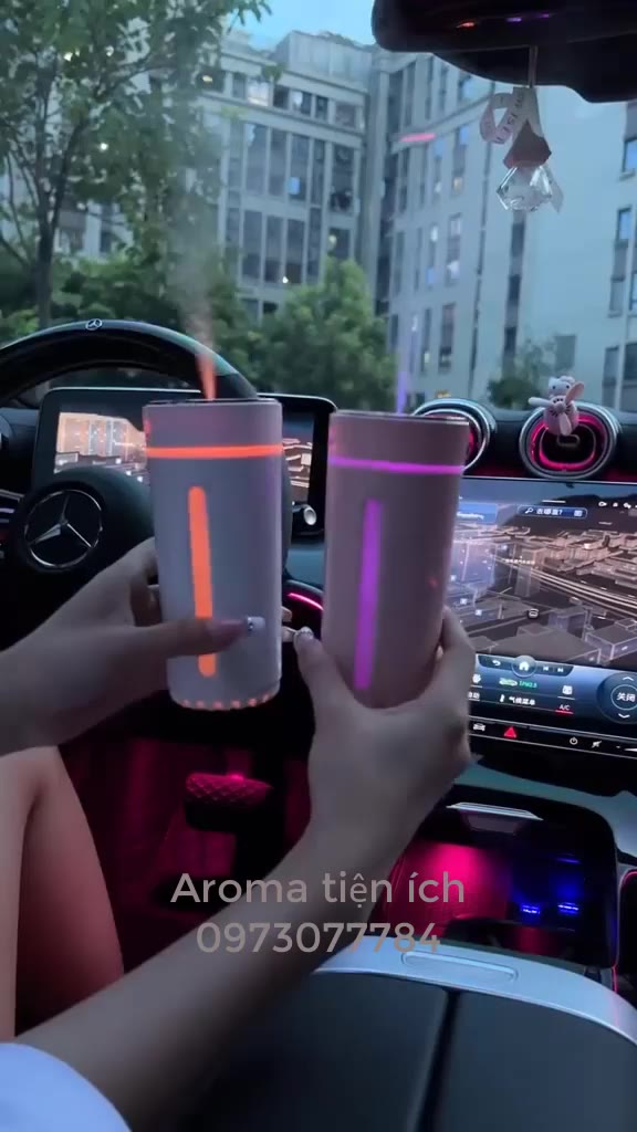 [HÀNG LOẠI 1] Máy khuếch tán tinh dầu xe hơi Mới (Sạc Pin) phun sương khử mùi | máy xông tinh dầu ô tô, bàn làm việc | BigBuy360 - bigbuy360.vn